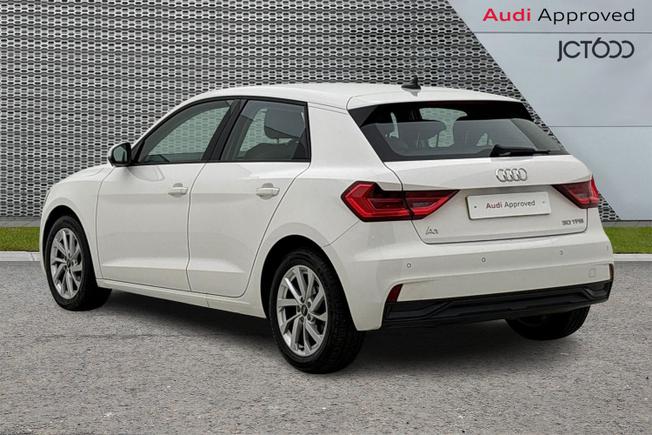 AUDI A1 Photo 3
