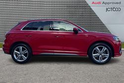 Audi Q3 Photo 4