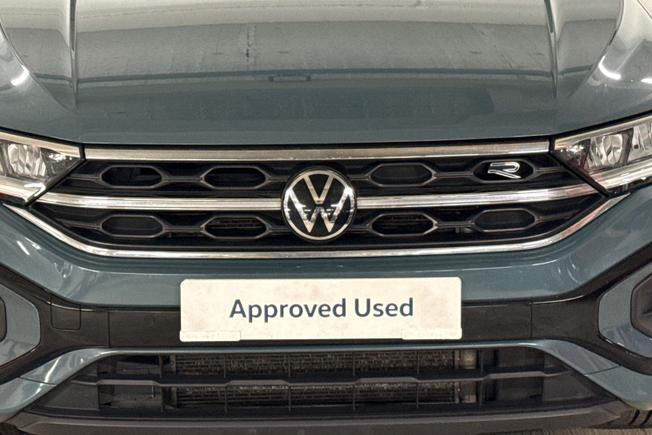 VOLKSWAGEN T-Roc Photo 29
