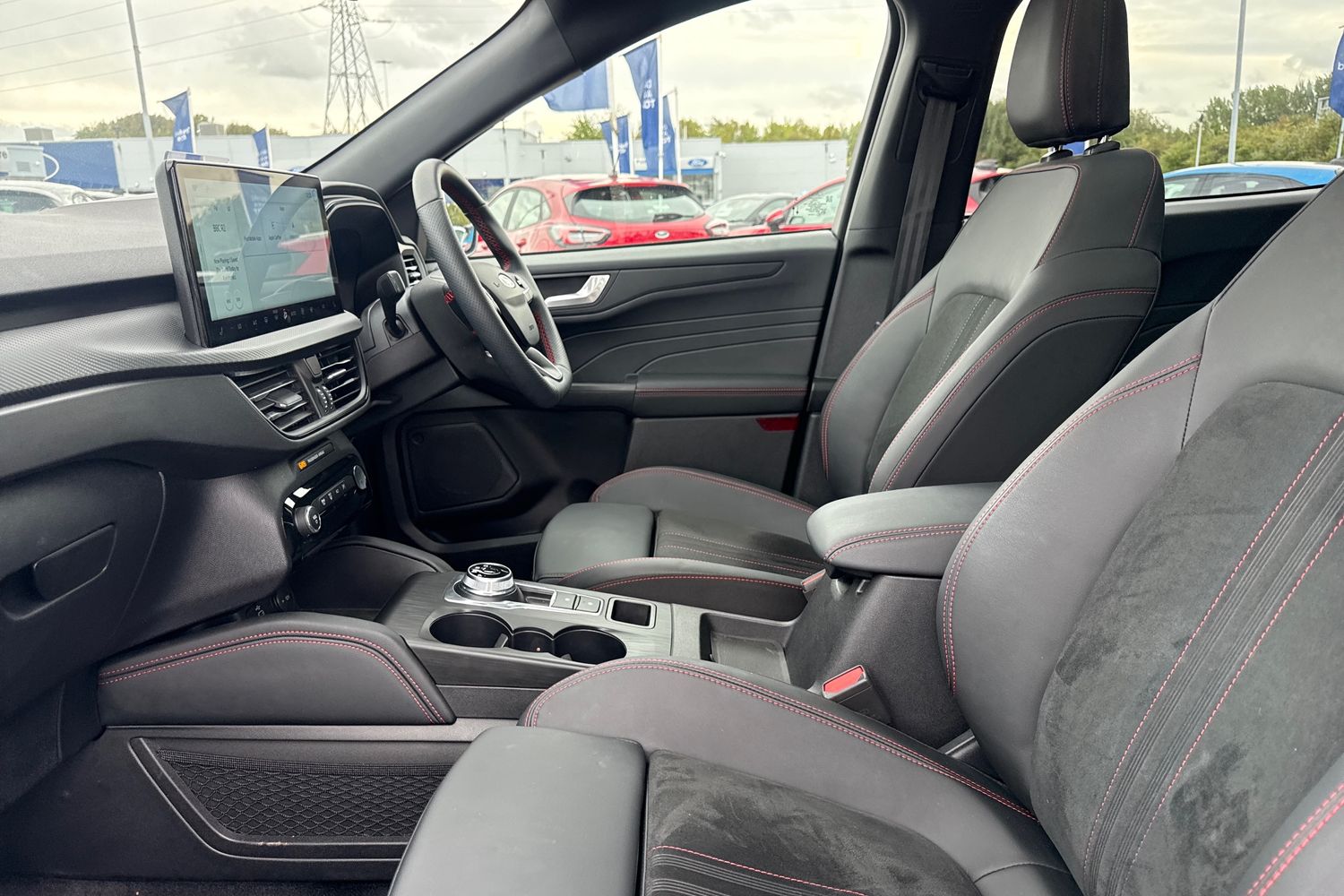 Ford KUGA Photo 18