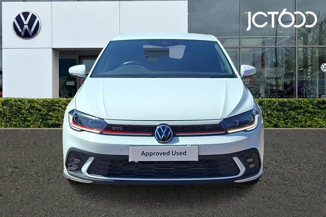 VOLKSWAGEN Polo Photo 8