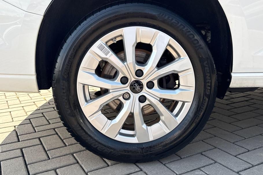 Used Ford TRANSIT CONNECT FG75HZN 18