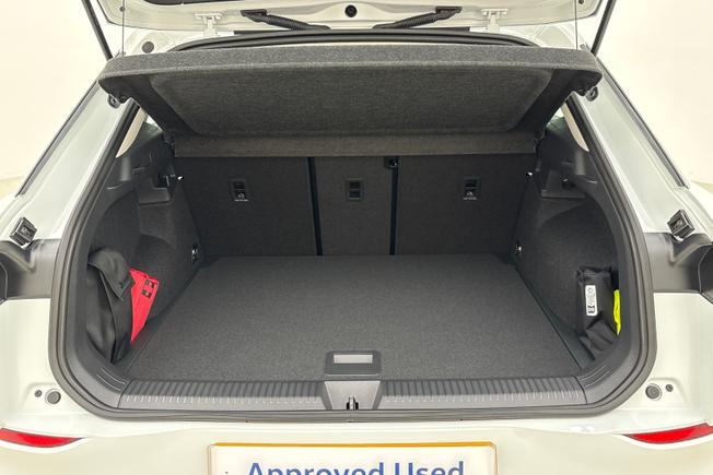 VOLKSWAGEN T-Roc Photo 12
