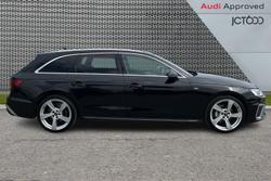 AUDI A4 Avant Photo 4