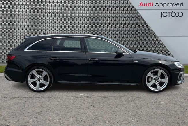 AUDI A4 Avant Photo 4