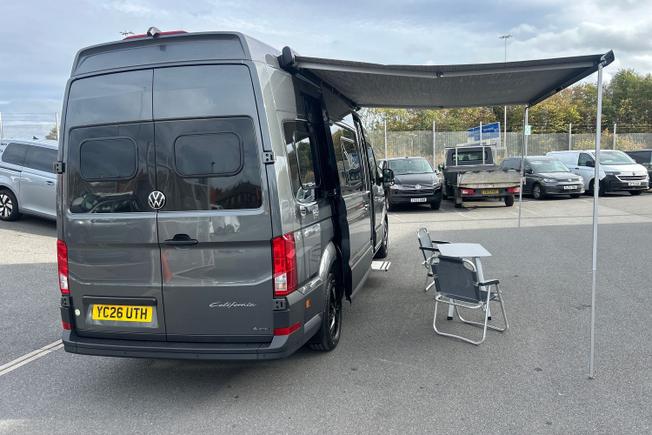 VOLKSWAGEN Grand California Photo 24