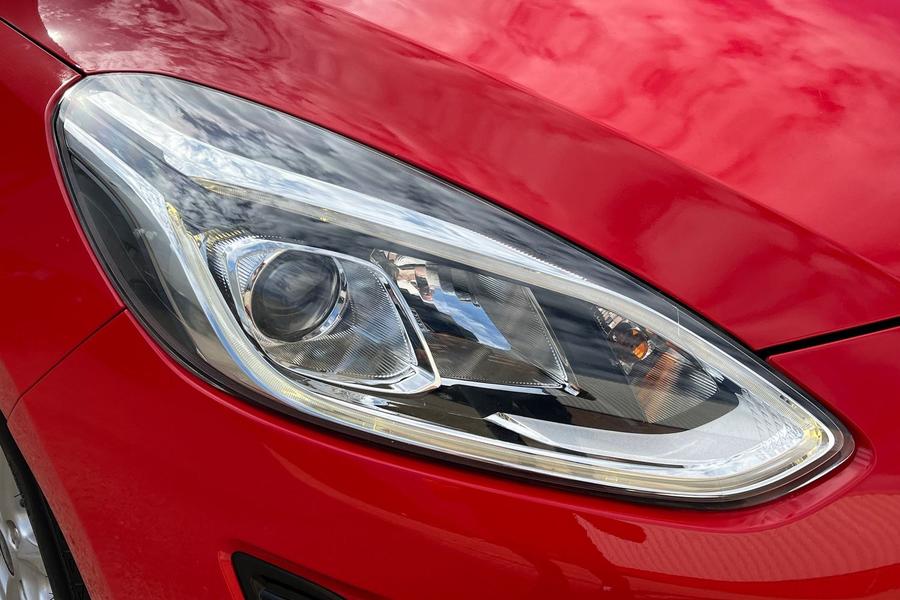 Ford Fiesta Photo autoimg-661916e7fc85ea8e32f5314a8dfc83a9a60abc2c.jpg