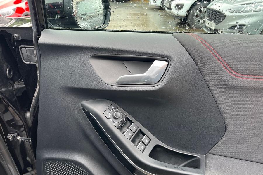 Ford PUMA Photo autoimg-661c7f1ee4147ec83a7441a274e4d89daa53e187.jpg