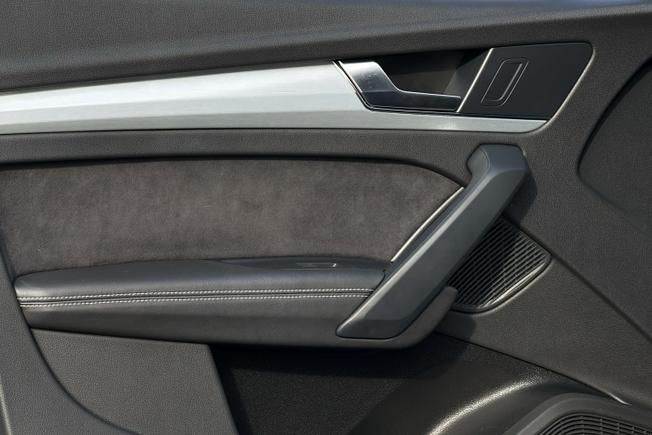 AUDI Sq5 Photo 45
