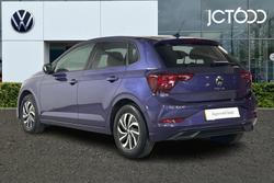 VOLKSWAGEN Polo Photo 3