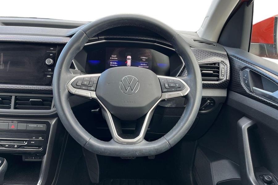 Volkswagen T-CROSS Photo autoimg-661f48ceec891a9e0fa618cef28c73e506f9d19e.jpg