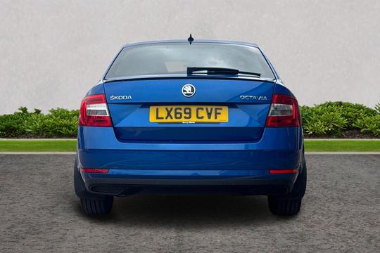 Skoda Octavia Photo autoimg-6620f00c0ec1feb0e70e0ab719bb2c599701f892.jpg