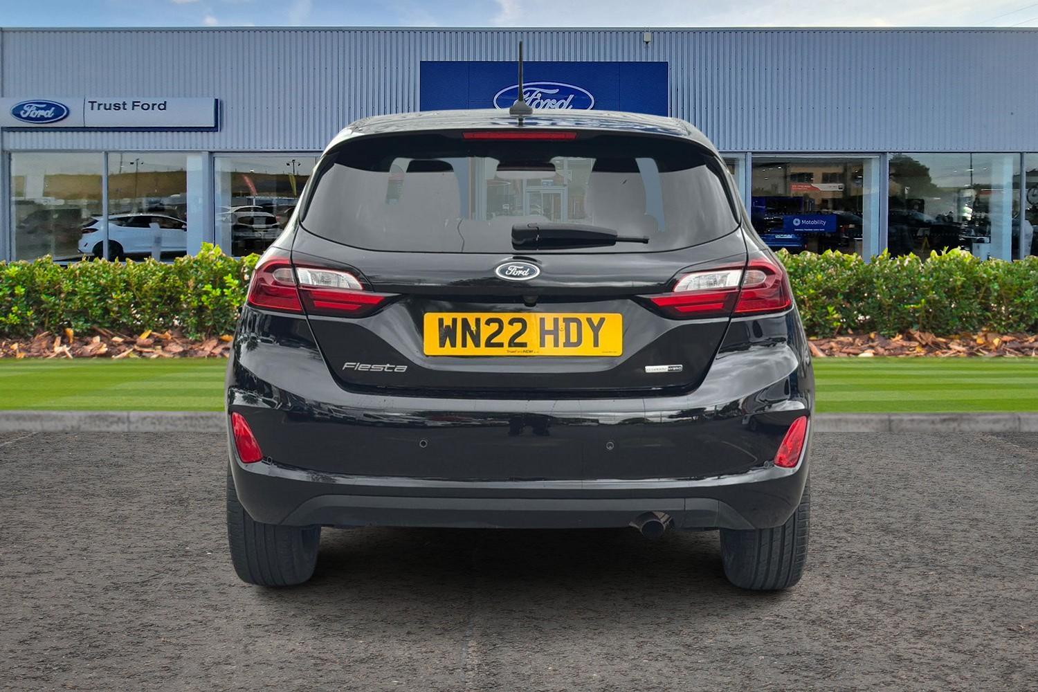 Ford FIESTA Photo 6