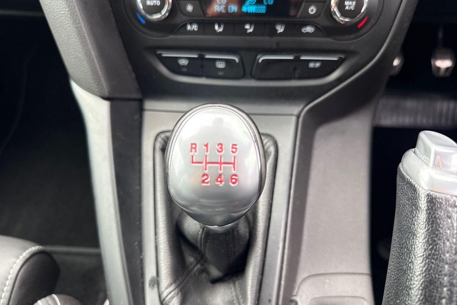 Ford FOCUS Photo 39