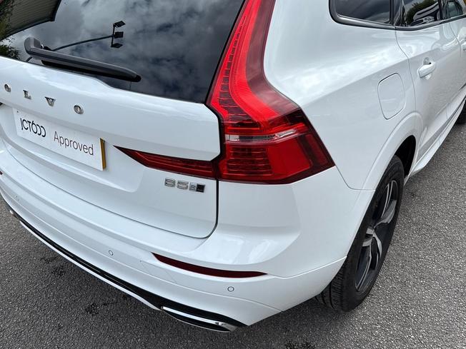 VOLVO XC60 Photo 18