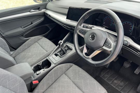 Volkswagen Golf Photo autoimg-66329a2ea656d0f6194b81dde9e3bd0279ababd9.jpg