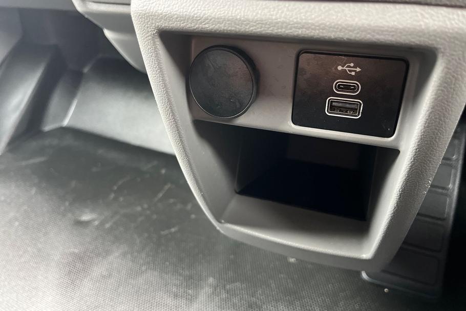 Used Ford TRANSIT CUSTOM MJ24UCW 16