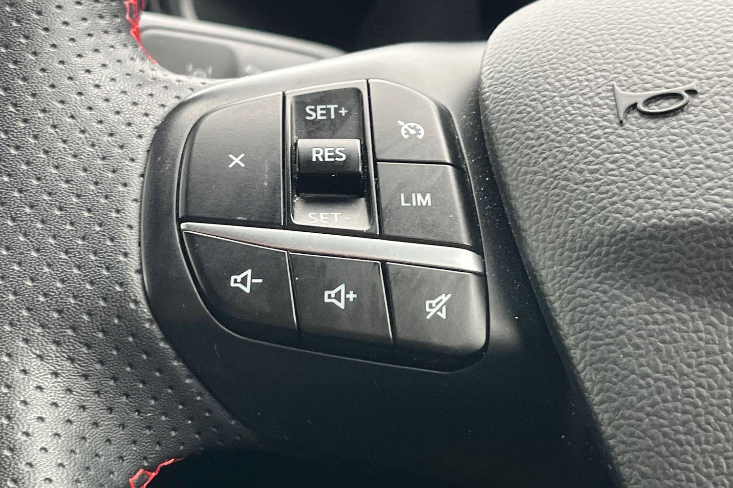 Ford Kuga Photo 31