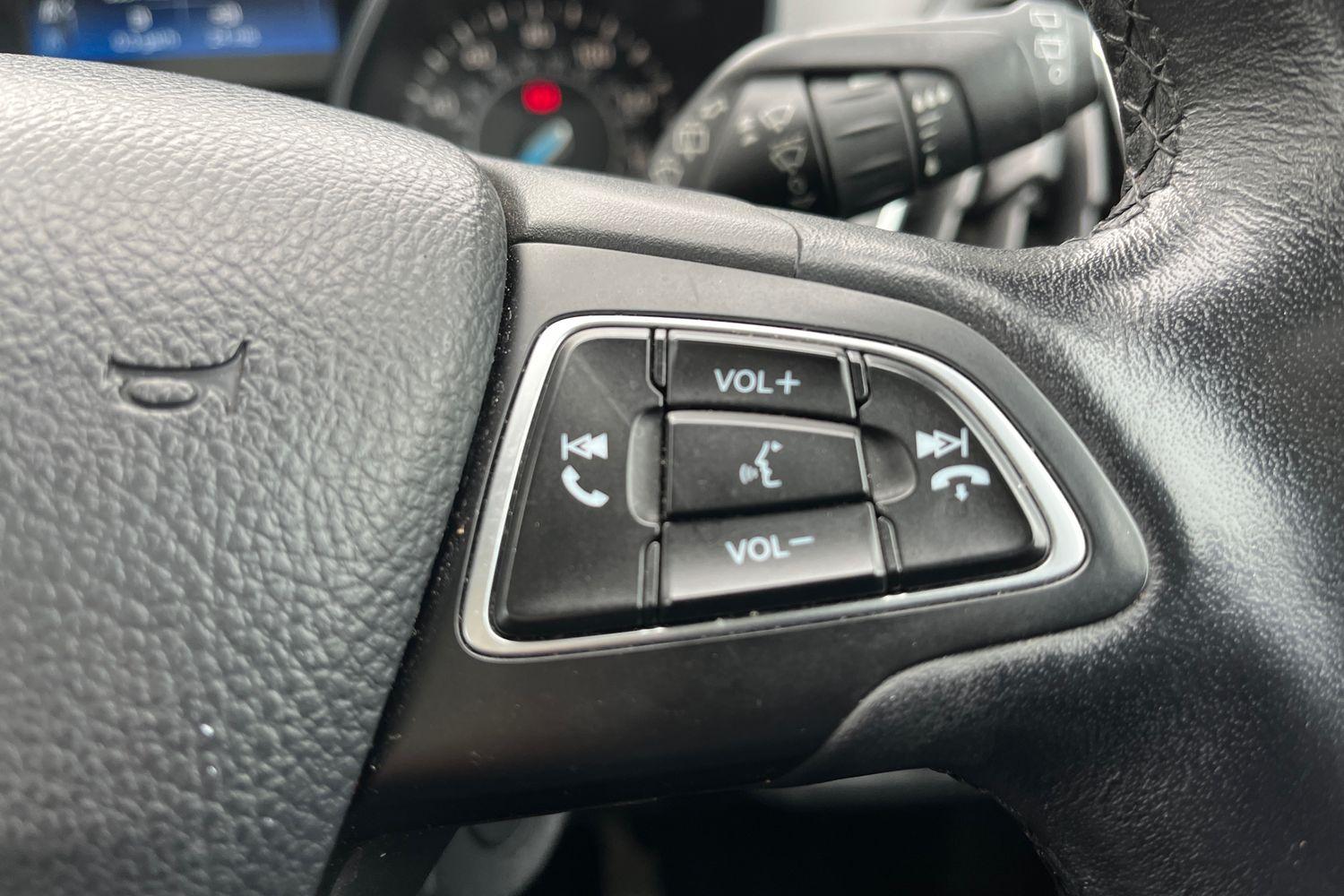 Ford GRAND C-MAX Photo 28