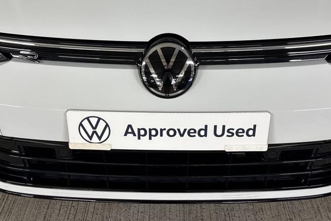Volkswagen Golf Photo 39
