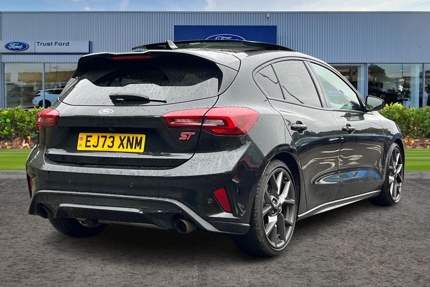 Ford Focus Photo 3