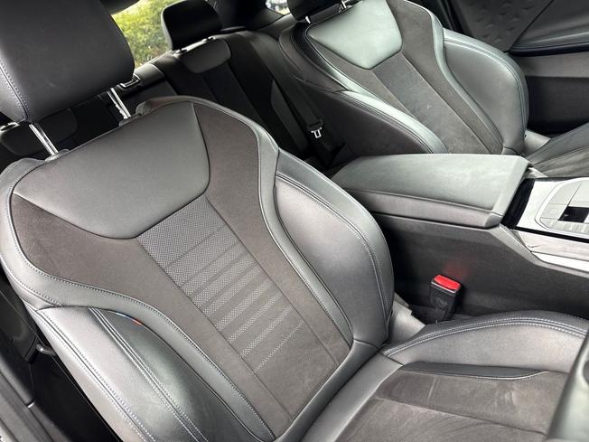 BMW 2 Series Photo 25