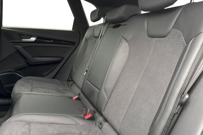 AUDI Q5 Photo 9