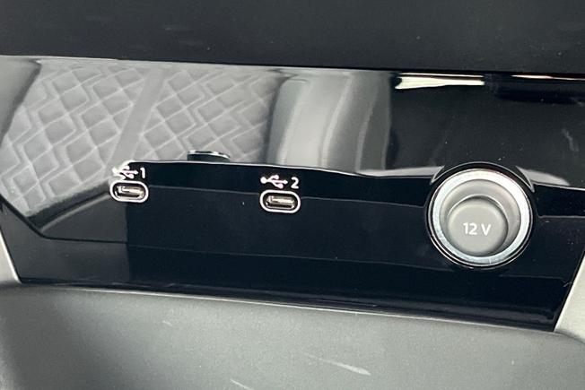 Audi Q6 Photo 26