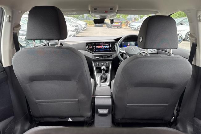 VOLKSWAGEN Polo Photo 30