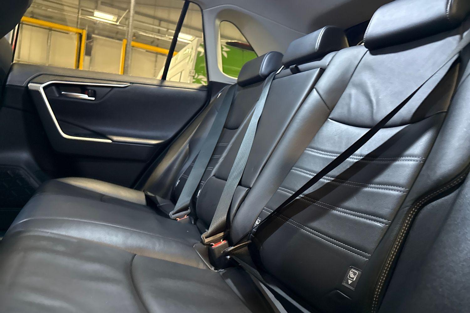 Toyota RAV4 Photo 19