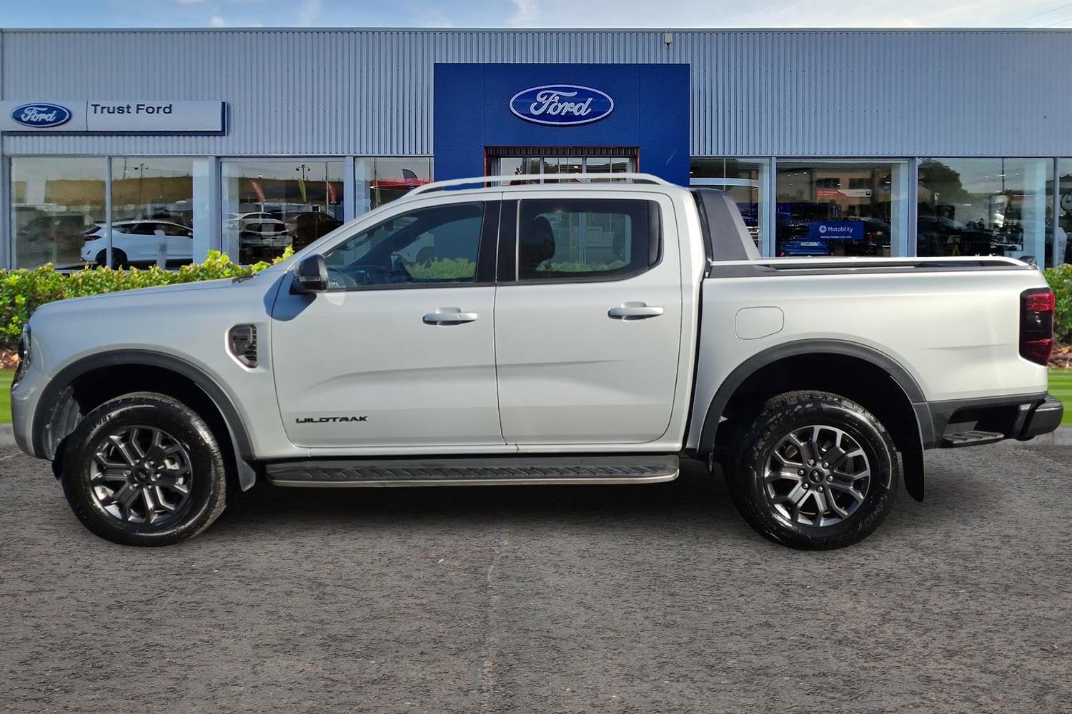 Ford RANGER Photo 4