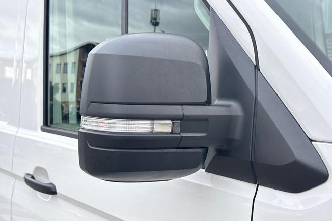 VOLKSWAGEN Crafter Photo 20