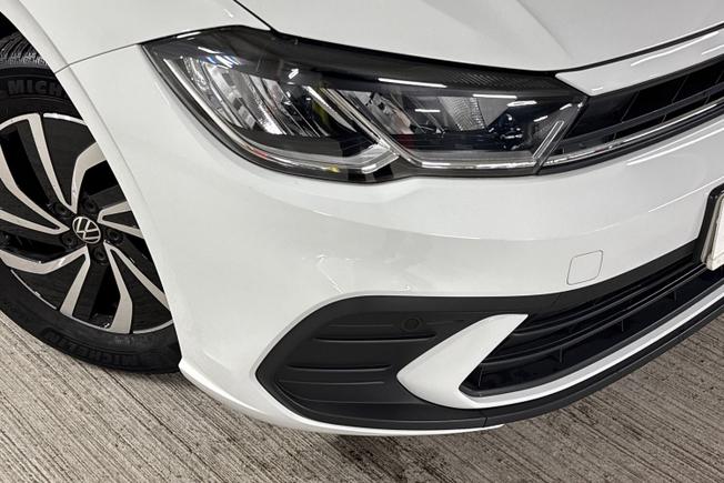 VOLKSWAGEN Polo Photo 19