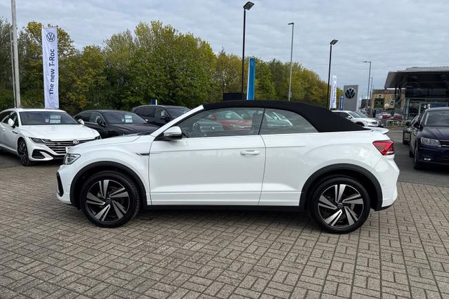 VOLKSWAGEN T-Roc Photo 32