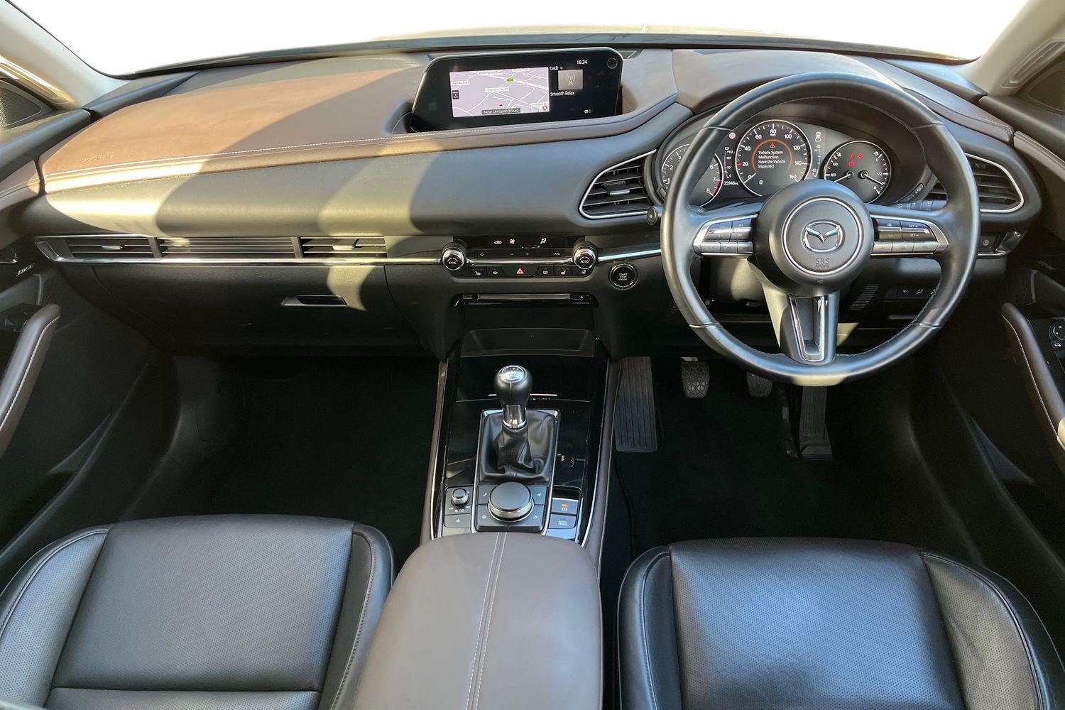 Mazda CX-30 Photo 9