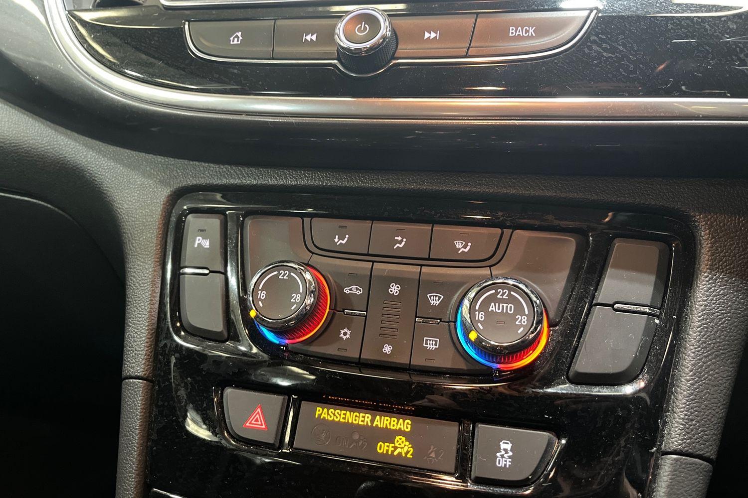 Vauxhall MOKKA X Photo 35