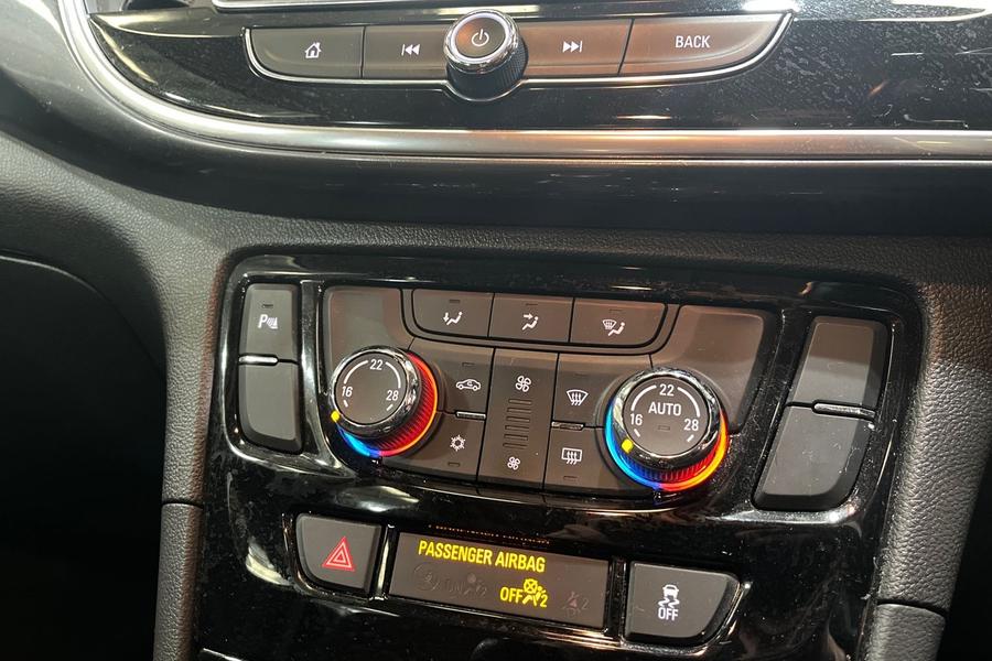 Vauxhall MOKKA X Photo autoimg-6670073952537d104e0cfe37e524148e294e4a3a.jpg