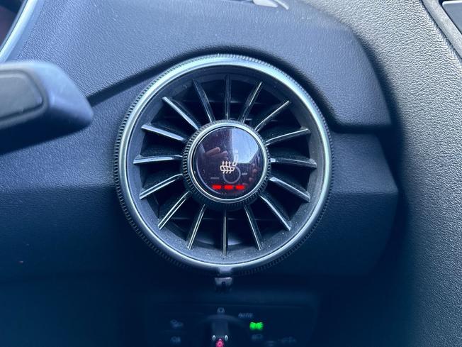 AUDI TT Photo 31