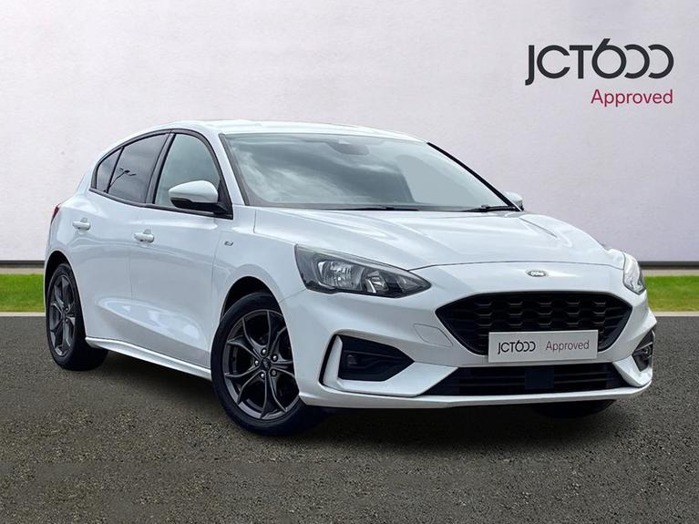 Used 2019 Ford Focus 1.0 EcoBoost 125 ST-Line 5dr White at JCT600