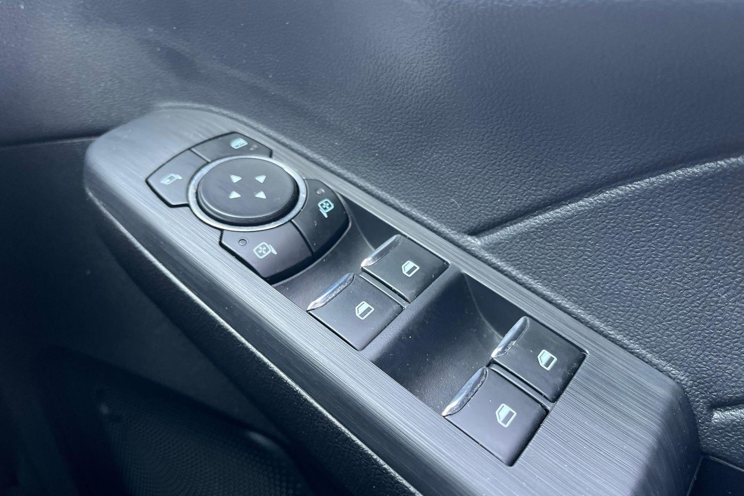 Ford KUGA Photo 15