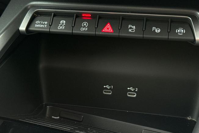 Audi S3 Photo 40