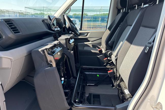 VOLKSWAGEN Crafter Photo 47