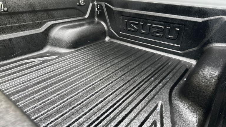 Used Isuzu D-Max WG74RCY 21