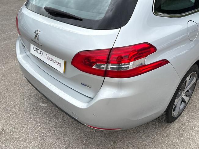 PEUGEOT 308 Sw Photo 22