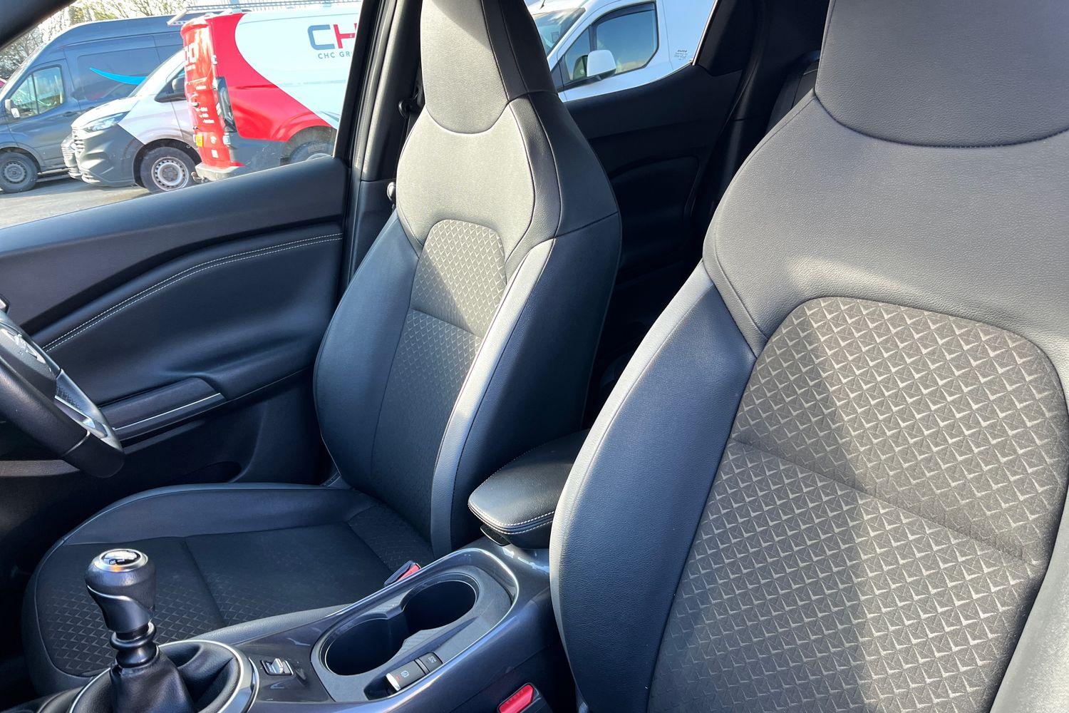 Nissan JUKE Photo 18