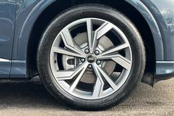 AUDI  Audi Q4 Sportback Photo 5