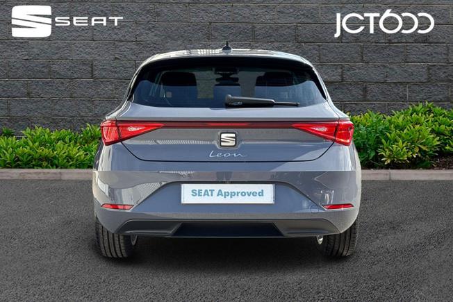 SEAT Leon Photo 8