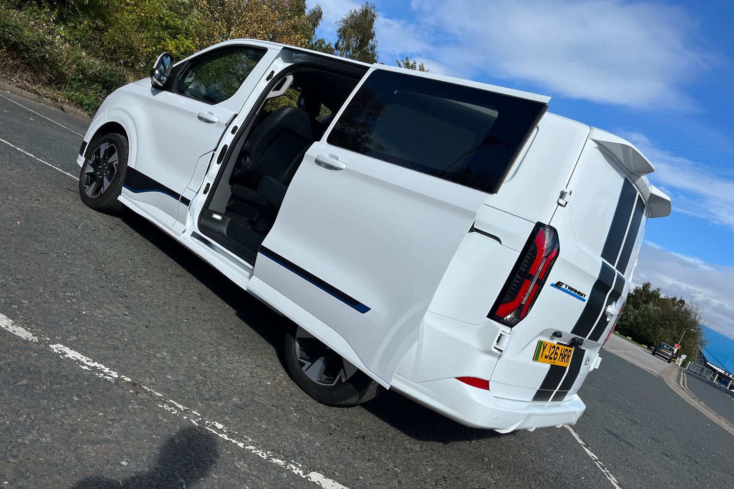 Ford E-TRANSIT CUSTOM Photo 37