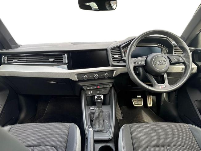 AUDI A1 Photo 10