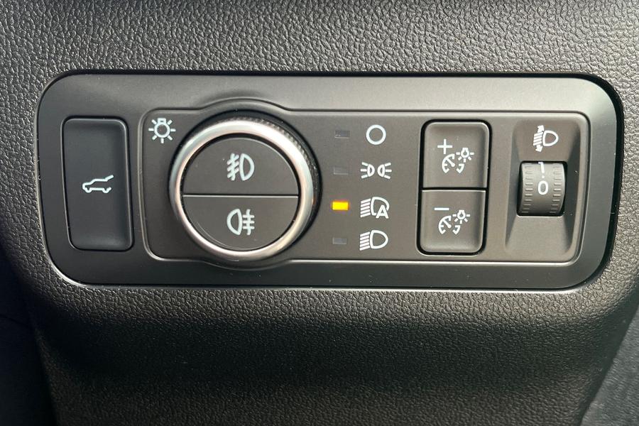 Ford Kuga Photo autoimg-66983c9fa34f125400f3c703352c767972c434ef.jpg